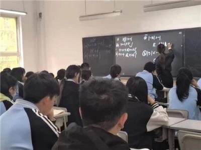 立足常规 提质增效 ——淄博衡中艺术学校开展巡课活动