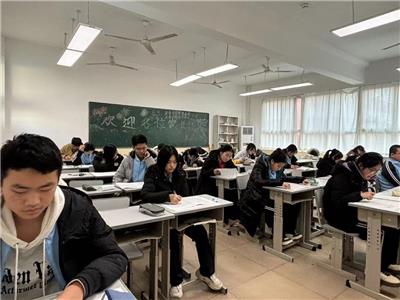 奋力战期末，携手赢未来——淄博衡中艺术学校期末考试进行时