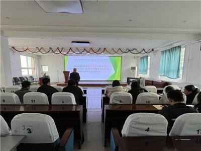 聚焦班级 精研管理 | 淄博衡中艺术学校2025年新学期班主任培训会议