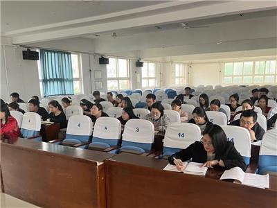 总结反思促提升，凝心聚力再奋进 |淄博衡中艺术学校召开期中教学总结会